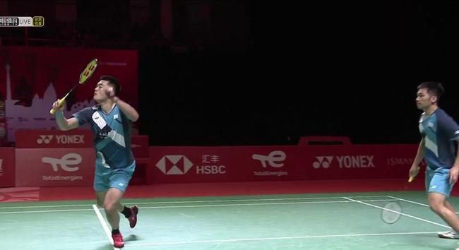 正是因为他 正是因为他